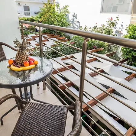 Ioanna's House Aparthotel Potos