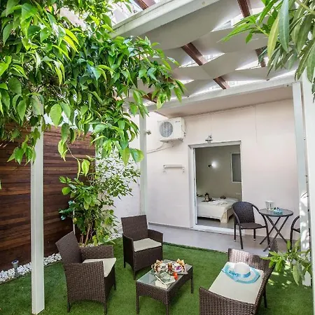 Ioanna's House Aparthotel Potos