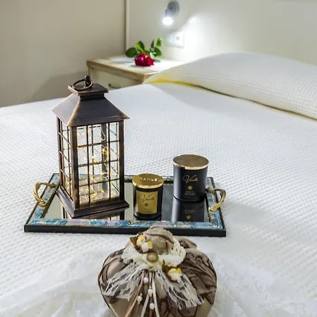 Ioanna's House Aparthotel 3*