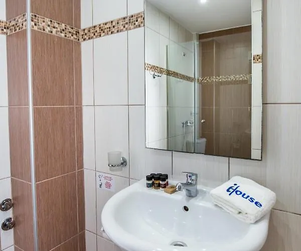 Ioanna's House Hotel apartamentowy