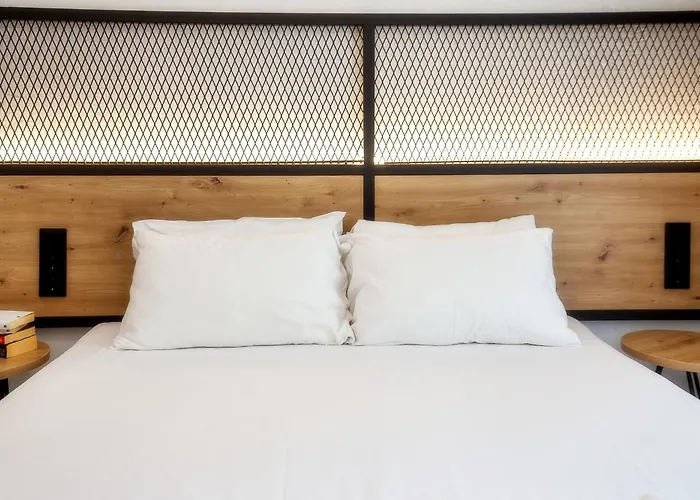 Aparthotel Ioanna's House