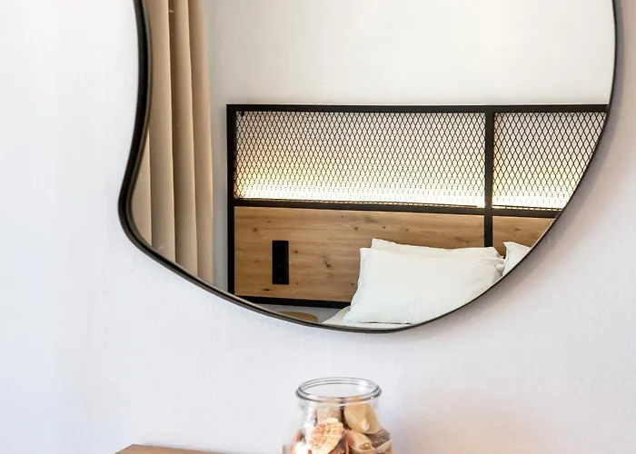 Ioanna's House Aparthotel 3*